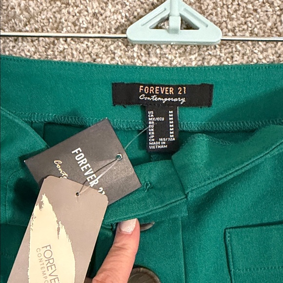 Forever 21 Hunter Green High Waist Women's Shorts - Picture 3 of 3